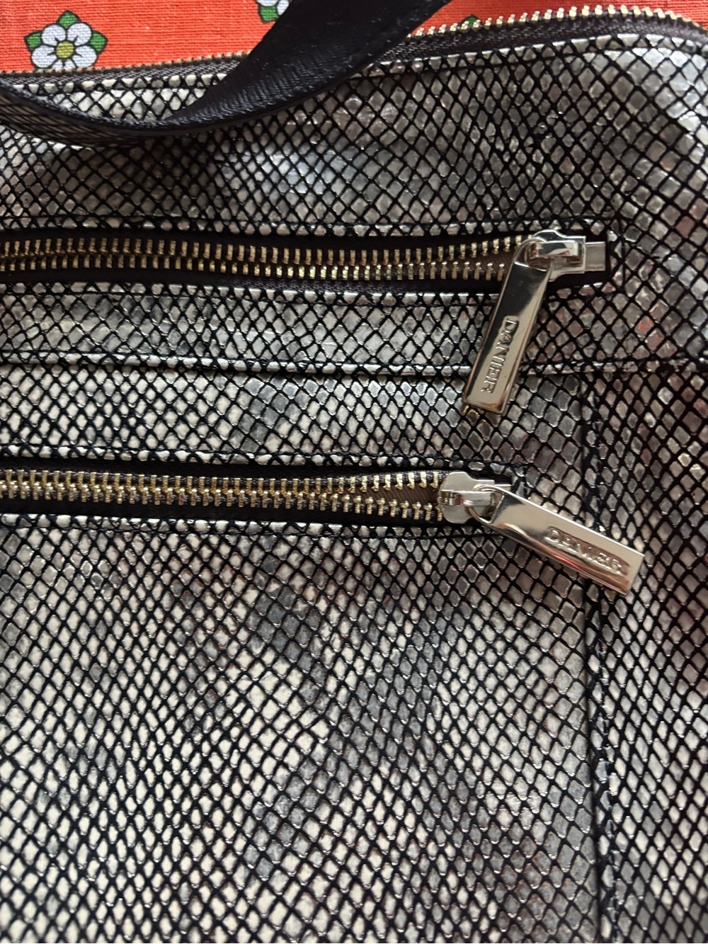 🍁3/$30🍁Danier Faux Python Embossed Crossbody Bag - Picture 5 of 6